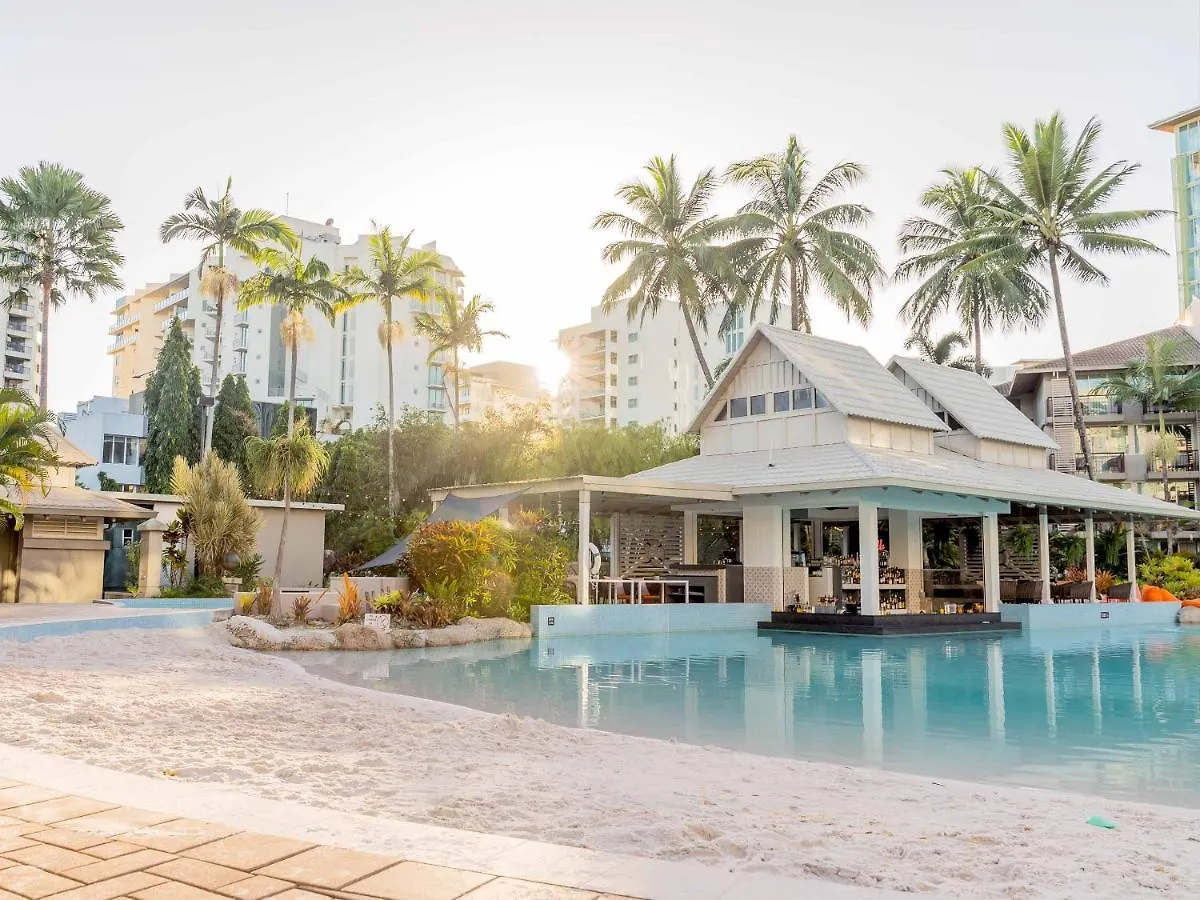 Novotel Cairns Oasis Resort Hotel
