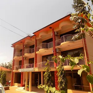 entebbe-travellers-inn.about-kampalahotels.com/