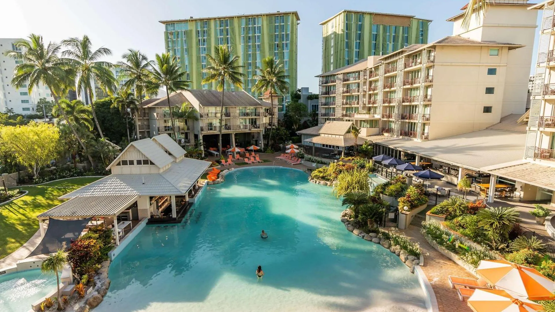 Hotel Novotel Cairns Oasis Resort